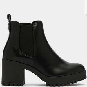 Heeled ankle boots